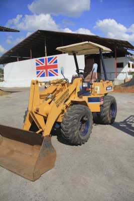 ขาย รถตัก Komatsu WA40  ไม่เคยผ่านการใช้งานในประเทศไทย นำเข้าจากประเทศญี่ปุ่น