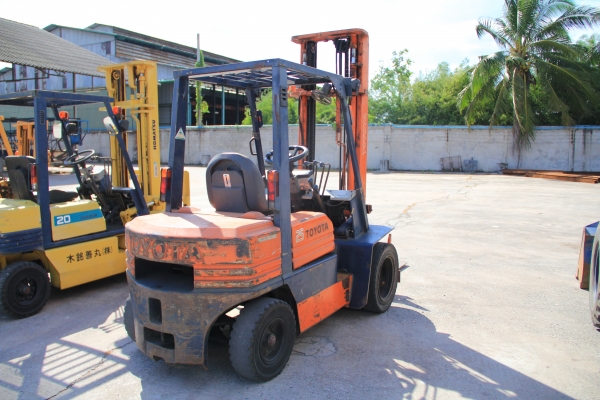 ขาย รถฟอร์คลิฟต์ Toyota ไม่เคยผ่านการใช้งานในประเทศไทย นำเข้าจากประเทศญี่ปุ่น ขาย รถฟอร์คลิฟต์ Toyota ไม่เคยผ่านการใช้งานในประเทศไทย นำเข้าจากประเทศญี่ปุ่น