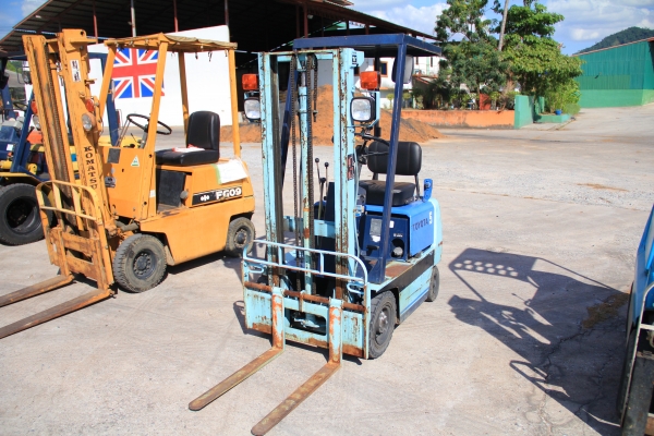 ขาย รถฟอร์คลิฟต์ Toyota ไม่เคยผ่านการใช้งานในประเทศไทย นำเข้าจากประเทศญี่ปุ่น