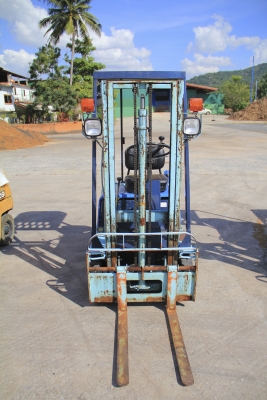 ขาย รถฟอร์คลิฟต์ Toyota ไม่เคยผ่านการใช้งานในประเทศไทย นำเข้าจากประเทศญี่ปุ่น