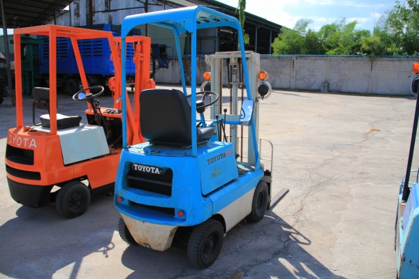 ขาย รถฟอร์คลิฟต์ Toyota ไม่เคยผ่านการใช้งานในประเทศไทย นำเข้าจากประเทศญี่ปุ่น