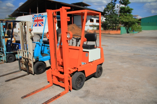 ขาย รถฟอร์คลิฟต์ Toyota ไม่เคยผ่านการใช้งานในประเทศไทย นำเข้าจากประเทศญี่ปุ่น