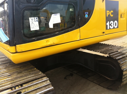 ขาย รถแบคโฮ KOMATSU PC130-6 นำเข้าจากญี่ปุ่น  ติดต่อ 081-2990958