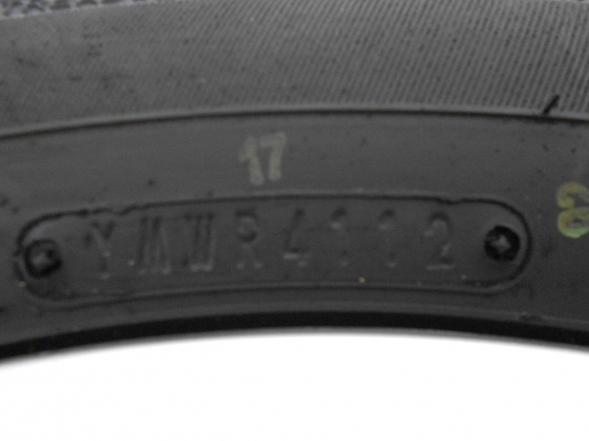 ขายล้อกระทะพร้อมยางดันลอป 185/60/15 ปี 12 ถอดป้ายแดง ขายล้อกระทะพร้อมยางดันลอป 185/60/15 ปี 12 ถอดป้ายแดง