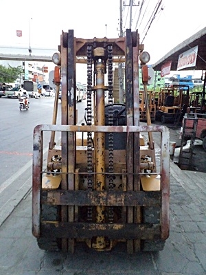 ขายรถยกมิตซูบิชิ 2.5 ตัน เครื่องเบนซิน เสาสูง 3 เมตร พวงมาลัยเพาเว่อร์ สีเดิมจากนอก นำเข้าจากญี่ปุ่น ใช้งานได้ทันที ขายรถยกมิตซูบิชิ 2.5 ตัน เครื่องเบนซิน เสาสูง 3 เมตร พวงมาลัยเพาเว่อร์ สีเดิมจากนอก นำเข้าจากญี่ปุ่น ใช้งานได้ทันที