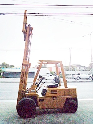 ขายรถยกโคมัสสึ 2.5 ตัน เครื่องเบนซิน กระบอกคู่ งาสไลด์ข้าง ล้อหน้าคู่ เสาสูง 3 เมตร พวงมาลัยเพาเว่อร์ สีเดิมจากนอก นำเข้าจากญี่ปุ่น ใช้งานได้ทันที ขายรถยกโคมัสสึ 2.5 ตัน เครื่องเบนซิน กระบอกคู่ งาสไลด์ข้าง ล้อหน้าคู่ เสาสูง 3 เมตร พวงมาลัยเพาเว่อร์ สีเดิมจากนอก นำเข้าจากญี่ปุ่น ใช้งานได้ทันที