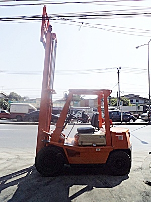 ขายรถยกโตโยต้า 2.5 ตัน เครื่องเบนซิน กระบอกคู่ เสาสูง 3 เมตร พวงมาลัยเพาเว่อร์ สีเดิมจากนอก นำเข้าจากญี่ปุ่น ใช้งานได้ทันที ขายรถยกโตโยต้า 2.5 ตัน เครื่องเบนซิน กระบอกคู่ เสาสูง 3 เมตร พวงมาลัยเพาเว่อร์ สีเดิมจากนอก นำเข้าจากญี่ปุ่น ใช้งานได้ทันที