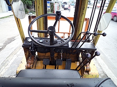 ขายรถยกโคมัสสึ 2.5 ตัน เครื่องดีเซล กระบอกคู่ เสาสูง 4 เมตร งาเทด้ำ ยางตันใหม่ 4 ล้อ งาย่าว 2 เมตร พวงมาลัยเพาเว่อร์ สีเดิมจากนอก นำเข้าจากญี่ปุ่น ใช้งานได้ทันที ขายรถยกโคมัสสึ 2.5 ตัน เครื่องดีเซล กระบอกคู่ เสาสูง 4 เมตร งาเทด้ำ ยางตันใหม่ 4 ล้อ งาย่าว 2 เมตร พวงมาลัยเพาเว่อร์ สีเดิมจากนอก นำเข้าจากญี่ปุ่น ใช้งานได้ทันที