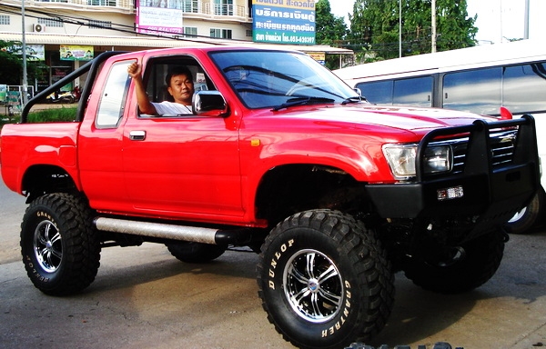TOYOTA SURF 130 กระบะสั้น