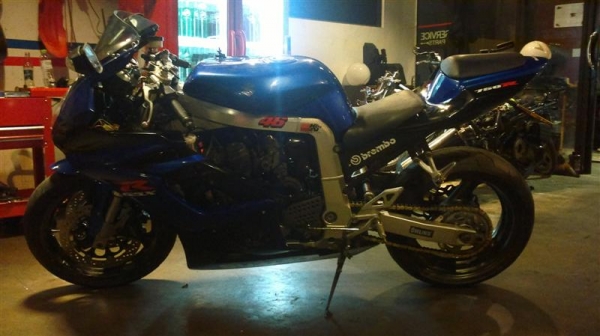 Suzuki Slingshot 750cc. Y'93-94 ตัวหม้อน้ำ แต่ง K7 เครื่องดี คาร์บูดี ไม่มีงอแง ทะเบียนแท้ เอกสารครบ Suzuki Slingshot 750cc. Y'93-94 ตัวหม้อน้ำ แต่ง K7 เครื่องดี คาร์บูดี ไม่มีงอแง ทะเบียนแท้ เอกสารครบ