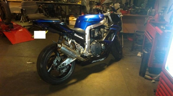 Suzuki Slingshot 750cc. Y'93-94 ตัวหม้อน้ำ แต่ง K7 เครื่องดี คาร์บูดี ไม่มีงอแง ทะเบียนแท้ เอกสารครบ Suzuki Slingshot 750cc. Y'93-94 ตัวหม้อน้ำ แต่ง K7 เครื่องดี คาร์บูดี ไม่มีงอแง ทะเบียนแท้ เอกสารครบ