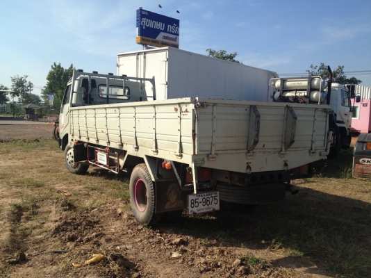 ขาย 6 ล้อกระบะคาร์โก้ ยี่ห้อ HINO FC เครื่อง WO4D 120 แรงม้าพร้อมติดตั้ง NGV ครับ