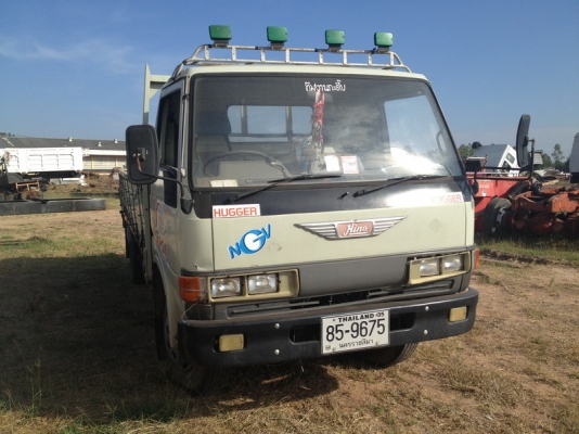 ขาย 6 ล้อกระบะคาร์โก้ ยี่ห้อ HINO FC เครื่อง WO4D 120 แรงม้าพร้อมติดตั้ง NGV ครับ
