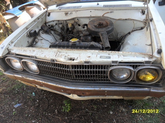 ดัทสัน 620 ช้างเหยียบ ดัทสัน 620 ช้างเหยียบ