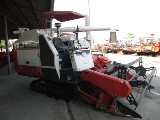 จองไปซะแล้วรถเกี่ยวนวดข้าว KUBOTA DC68G ชั่วโมงน้อย พร้อมใช้สุดๆ