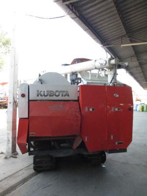 จองไปซะแล้วรถเกี่ยวนวดข้าว KUBOTA DC68G ชั่วโมงน้อย พร้อมใช้สุดๆ