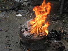 ถังดับเพลิงติดรถขนาดพกพา ถังดับเพลิงติดรถขนาดพกพา