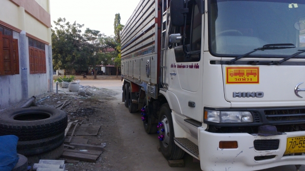 ขายฮีโน่  เปอร์เซีย  12  ล้อ  ปี  51  ดั๊มพ์  7.20