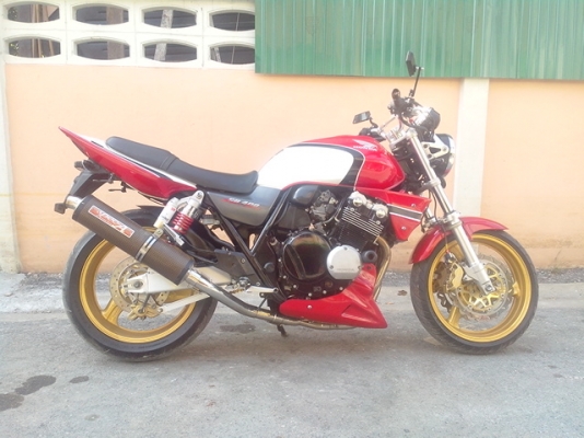 (ขี่ไปขายไปคับ)cb400 เทค1 แต่งเต็มลำสวยๆคับ inv.+สรรพสามิต+พรบ.ครบๆคับต่อรองได้