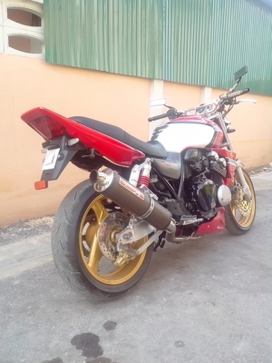 (ขี่ไปขายไปคับ)cb400 เทค1 แต่งเต็มลำสวยๆคับ inv.+สรรพสามิต+พรบ.ครบๆคับต่อรองได้