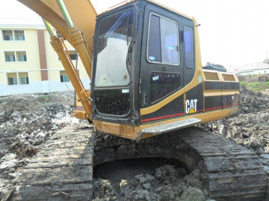 Catterpillar 320 V2 รถใช้งานน้อยไม่มีคนขับต้องการขาย Catterpillar 320 V2 รถใช้งานน้อยไม่มีคนขับต้องการขาย