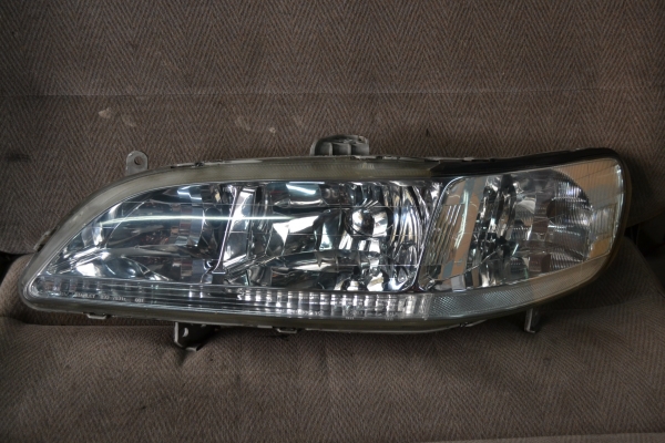 ขายไฟหน้า HONDA ACCORD 98