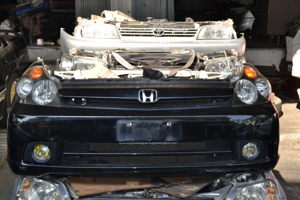 ขายแผงหน้าตัด (ไฟซีนอล) HONDA  STREAM