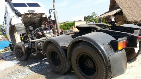 ขาย รถบรรทุก หัวลาก HINO