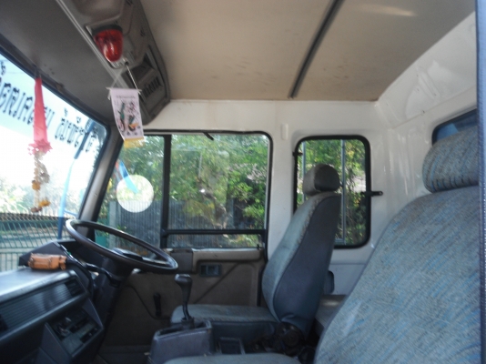 ขายรถเทรลเลอร์ 10 ล้อ MITSUBISHI FUSO 2 เพลา บรรทุกรถเกี่ยวข้าว เครื่อง 6D16 = 195 แรงม้า (รถอยู่สุพรรณบุรี)