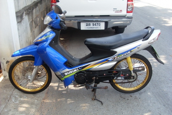 ซูซูกิ สแมส110cc4จังหวะ สวยๆ (โคราช) ซูซูกิ สแมส110cc4จังหวะ สวยๆ (โคราช)