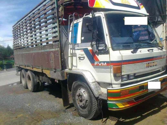 10ล้อเพลาเดียวISUZU ROCK175 กระบะไม้คอกสูง