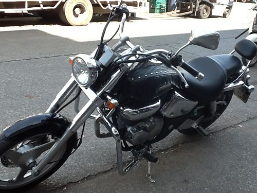 PHANTOM200CCลายไฟเล็กสภาพสวยเครื่องดีกุญแจบนพร้อมใช้งาน PHANTOM200CCลายไฟเล็กสภาพสวยเครื่องดีกุญแจบนพร้อมใช้งาน