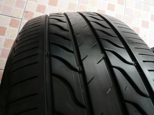 ขายยาง MICHELIN PRIMACY LC 215-60-16 ปี10 (1ชุด) สวยๆ
