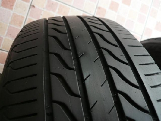 ขายยาง MICHELIN LC 205-55-16 ปี10 (1ชุด)