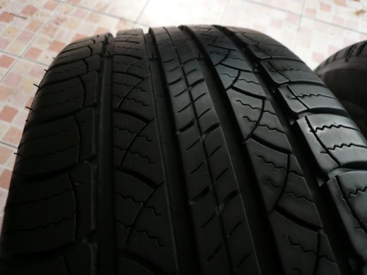 ขายยาง MICHELIN LATITUDE 225-65-17 ปี3311 (1ชุด)