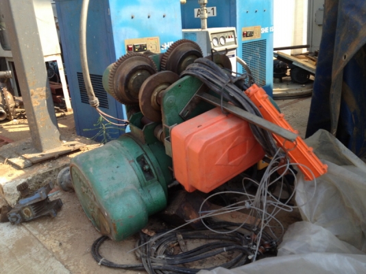 ขายเครน 2 Tun ของไต้หวัน ใช้งานได้ Lifting hight 6 เมตร พร้อม เสา A From... ขายเครน 2 Tun ของไต้หวัน ใช้งานได้ Lifting hight 6 เมตร พร้อม เสา A From...