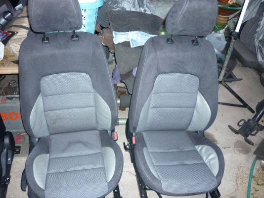 เบาะมาสด้า 6