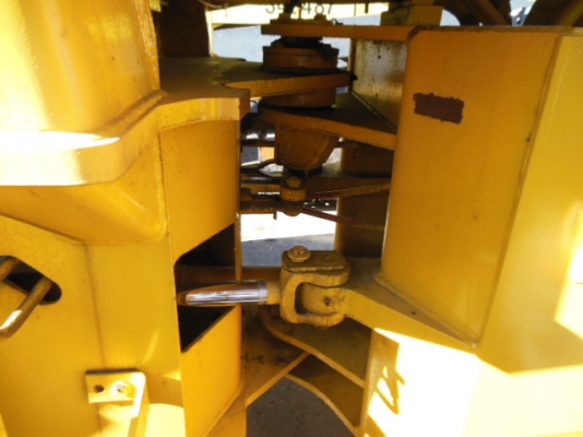 Very good condition Komatsu 510 Serial 16069 นำเข้าจากญี่ปุ่น ถึงไทยแล้วครับ!!!