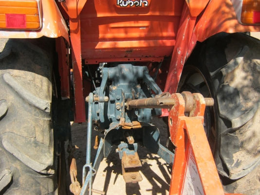 ขายด่วนรถไถนาคูโบต้า L 2602DT4WD 4X4เพาเวอร์