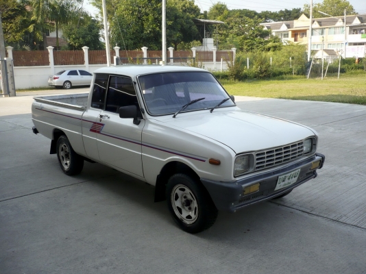 มาสด้า แฟมิเลีย 1300 SUPER CAB เครื่องดี วิ่งทางไกลไม่มีปัญหา มาสด้า แฟมิเลีย 1300 SUPER CAB เครื่องดี วิ่งทางไกลไม่มีปัญหา