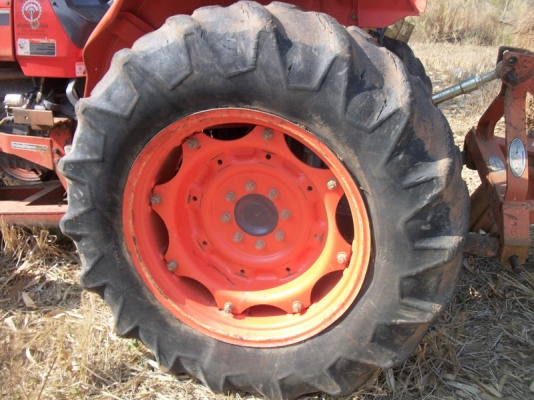 ขายด่วน !! รถไถ M5000SU คูโบต้า KUBOTA + อุปกรณ์ ทำงานได้ทันที