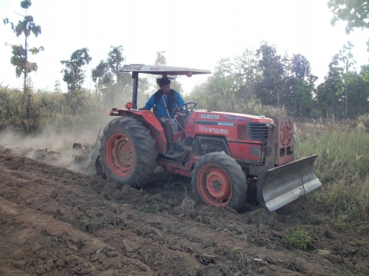 ขายด่วน !! รถไถ M5000SU คูโบต้า KUBOTA + อุปกรณ์ ทำงานได้ทันที
