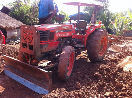 ขายด่วน !! รถไถ M5000SU คูโบต้า KUBOTA + อุปกรณ์ ทำงานได้ทันที
