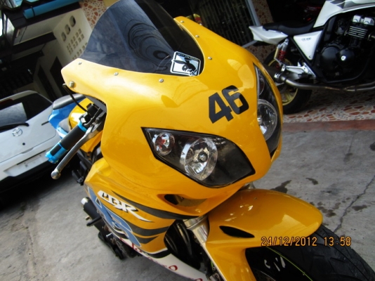 CBR400 ปี89 อินวอย แต่งcbr1000 ท่อmoto GPยกเส้น ขายถูก ตามสภาพ