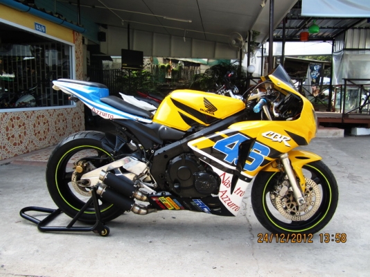 CBR400 ปี89 อินวอย แต่งcbr1000 ท่อmoto GPยกเส้น ขายถูก ตามสภาพ