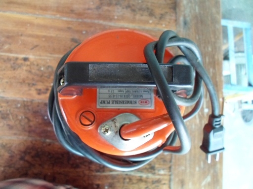 ขายปั้มแช่(ไดโว่) มือสองสภาพเหมือนใหม่ ยี่ห้อ win ขนาด1.5"