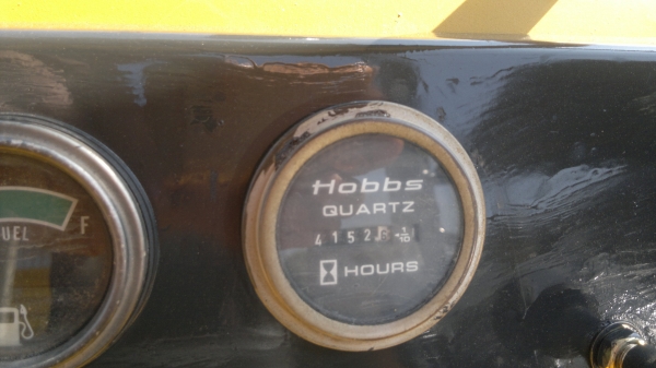 ขายแทรคเตอร์โคมัสสุ D37P สภาพแน่นทั้งคัน