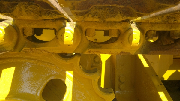 ขายแทรคเตอร์โคมัสสุ D37P สภาพแน่นทั้งคัน