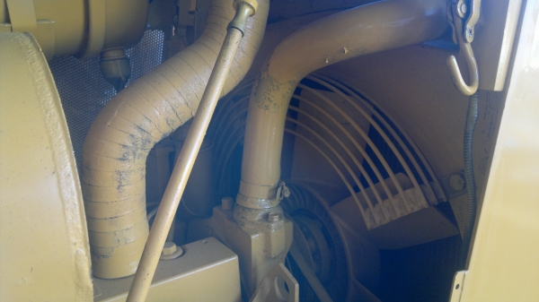 ขายแทรคเตอร์โคมัสสุ D37P สภาพแน่นทั้งคัน