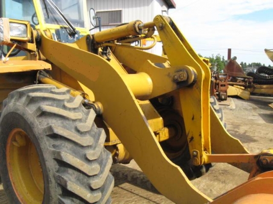 รถตัก Komatsu รุ่น WA100-1 เก่าญี่ปุ่น ทำสีใหม่ จัดไฟแนนซ์ได้ พร้อมใช้งาน